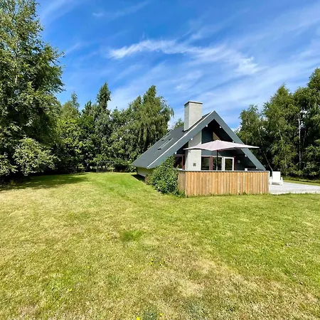 Cozy Original - Close To The *